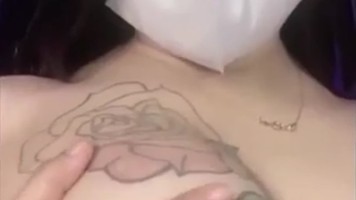 Vira Cewek Bertato Remas Susu Gedemya