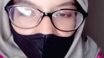 Alina Jilbab Binal Liveshow Bugil